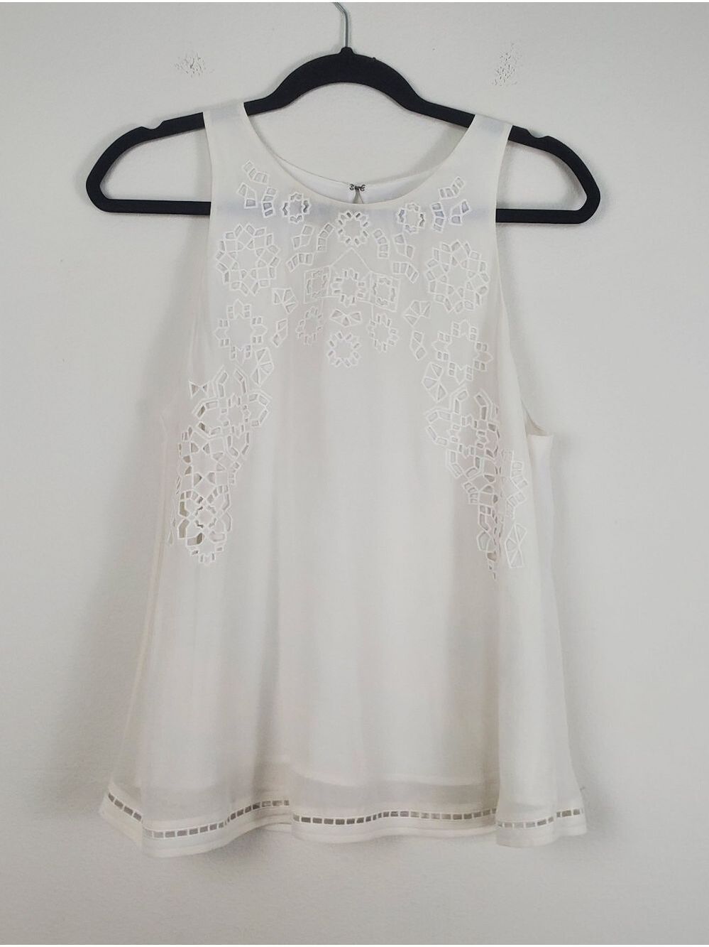 Joie Ivory Crochet Accent Sleeveless Top Women's Medium